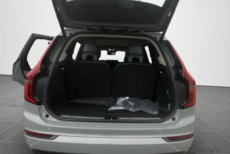 Volvo XC90 din 2024 cu 1 km - oferta VOL178032 - foto 16