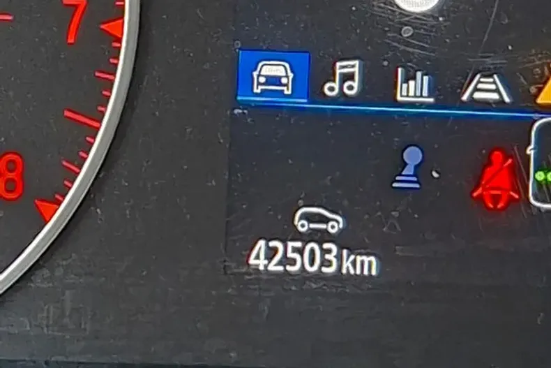 Renault Clio din 2023 cu 42.503 km - oferta REN178038 - foto 6