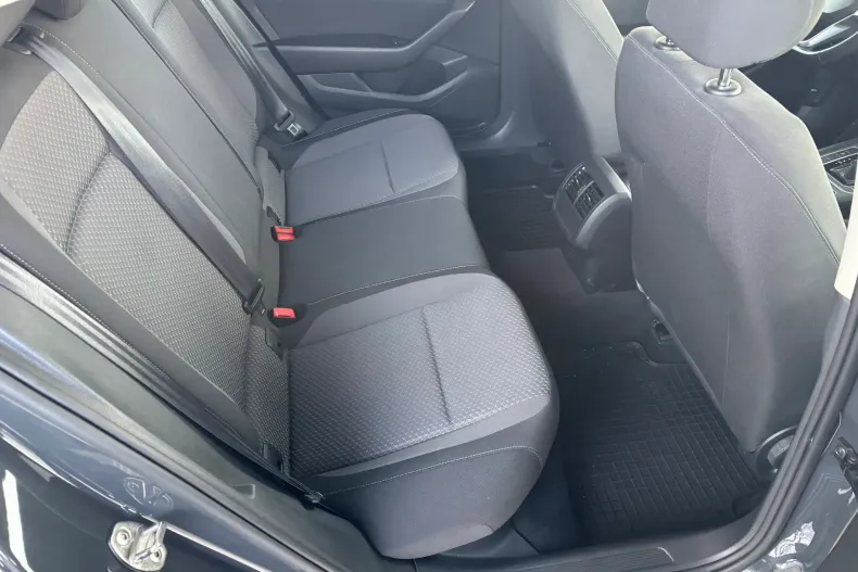 Volkswagen Passat din 2020 cu 79.000 km - oferta VOL178044 - foto 30