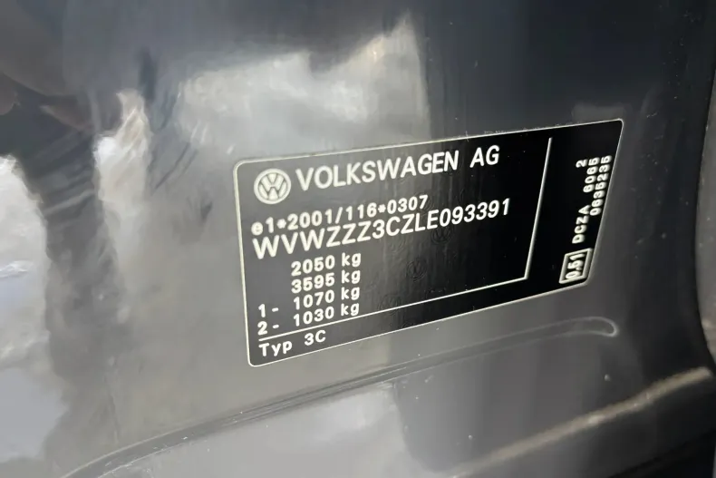 Volkswagen Passat din 2020 cu 79.000 km - oferta VOL178044 - foto 33