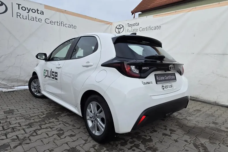 Toyota Yaris din 2025 cu 15.000 km - oferta TOY178054 - foto 3
