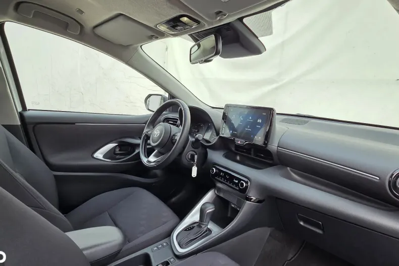 Toyota Yaris din 2025 cu 15.000 km - oferta TOY178054 - foto 13