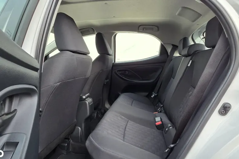 Toyota Yaris din 2025 cu 15.000 km - oferta TOY178054 - foto 14