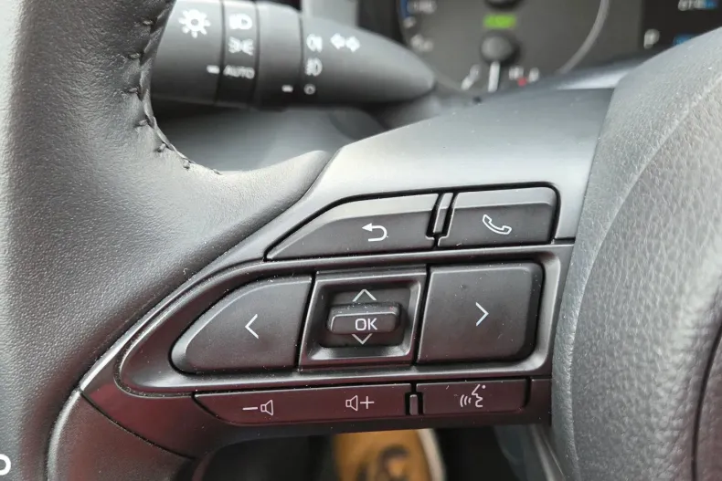 Toyota Yaris din 2025 cu 15.000 km - oferta TOY178054 - foto 26