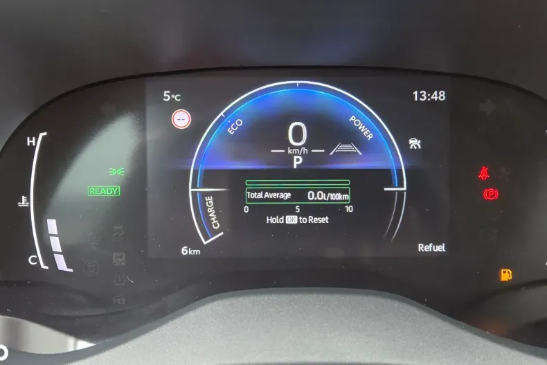 Toyota Yaris Cross din 2025 cu 6 km - oferta TOY178055 - foto 18