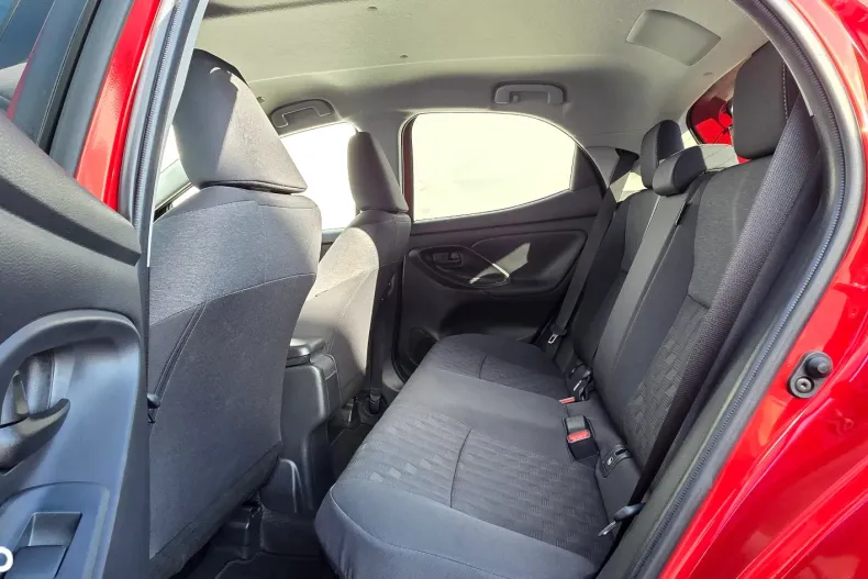 Toyota Yaris din 2025 cu 10.000 km - oferta TOY178056 - foto 16