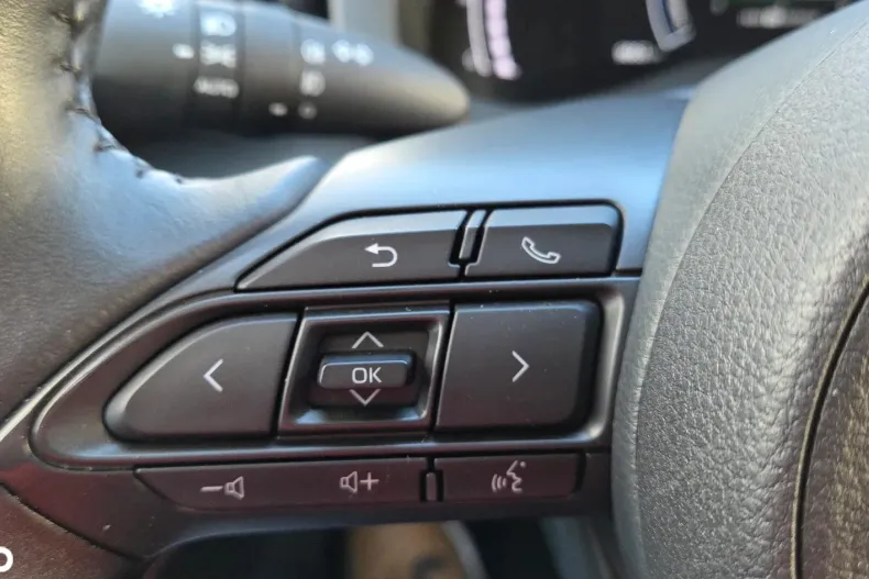 Toyota Yaris din 2025 cu 10.000 km - oferta TOY178056 - foto 25