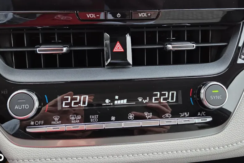 Toyota Corolla din 2025 cu 3.200 km - oferta TOY178057 - foto 23