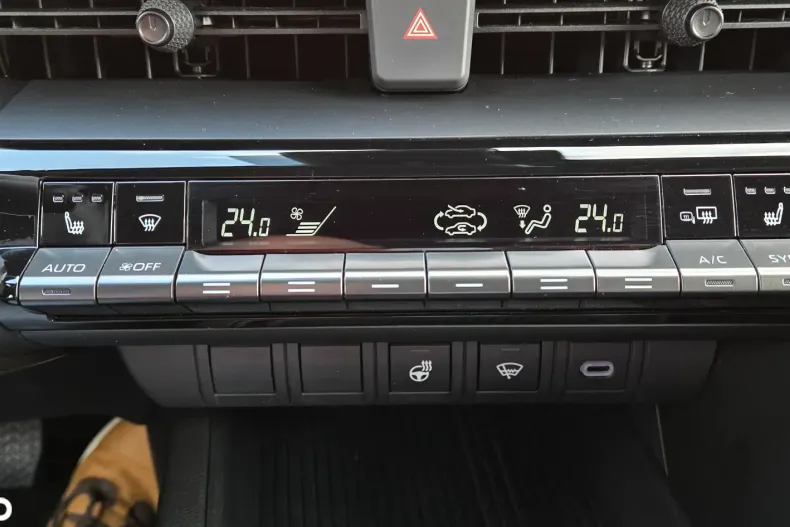 Toyota C-HR din 2025 cu 20.000 km - oferta TOY178058 - foto 22