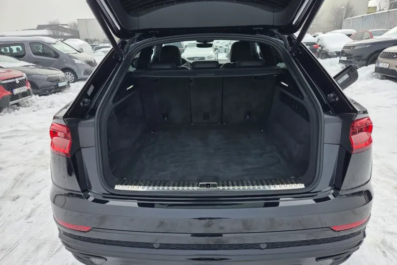 Audi Q8 din 2021 cu 107.365 km - oferta AUD178062 - foto 10