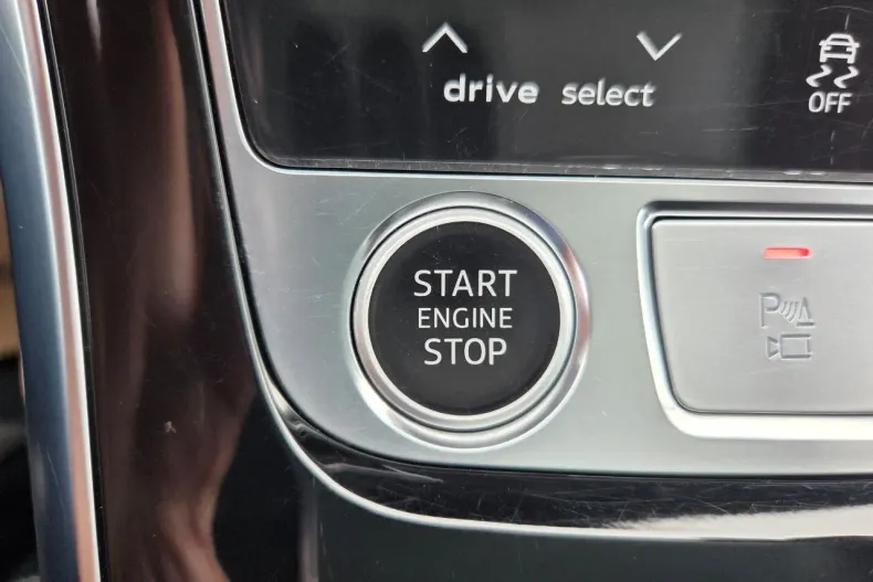 Audi Q8 din 2021 cu 107.365 km - oferta AUD178062 - foto 15