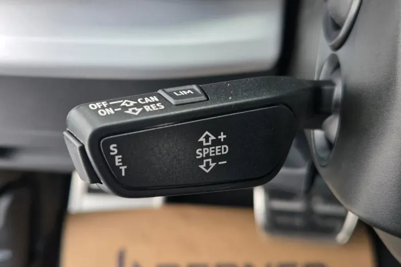 Audi Q8 din 2021 cu 107.365 km - oferta AUD178062 - foto 33