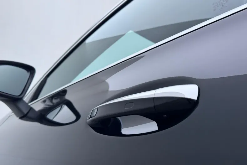 Mercedes-Benz CLA din 2022 cu 54.099 km - oferta MER178063 - foto 11