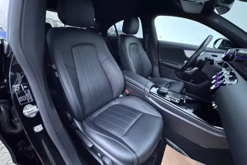 Mercedes-Benz CLA din 2022 cu 54.099 km - oferta MER178063 - foto 17