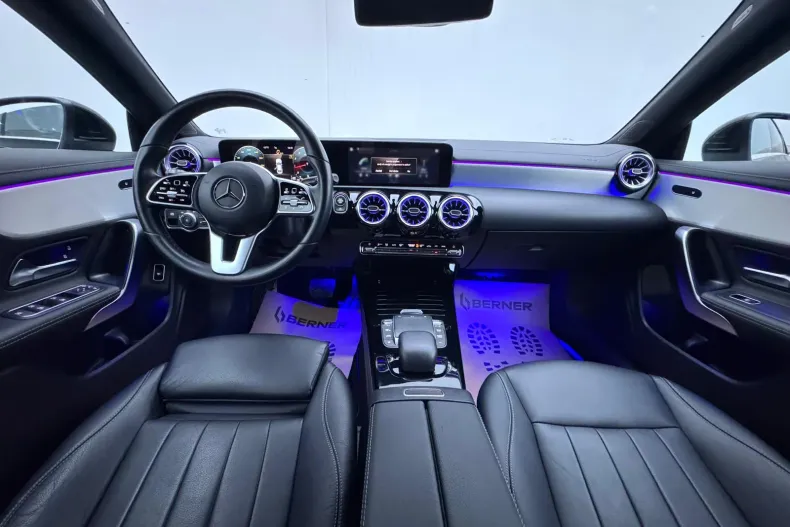 Mercedes-Benz CLA din 2022 cu 54.099 km - oferta MER178063 - foto 20