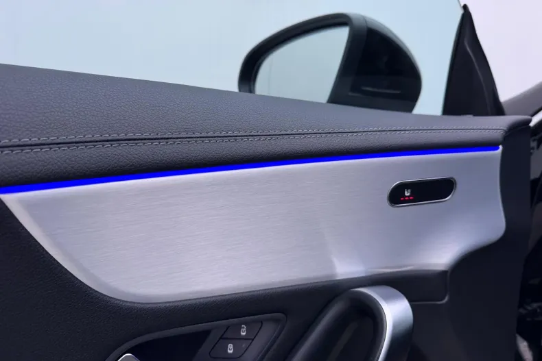 Mercedes-Benz CLA din 2022 cu 54.099 km - oferta MER178063 - foto 23