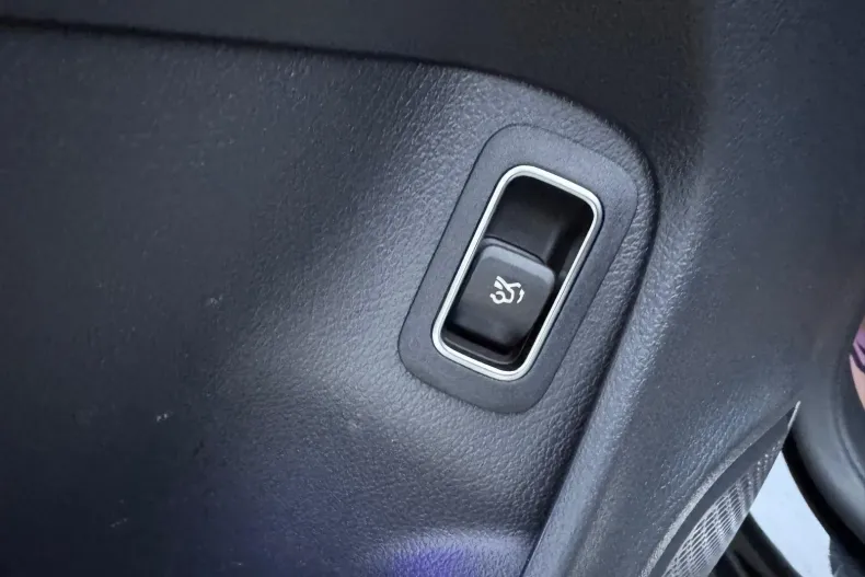 Mercedes-Benz CLA din 2022 cu 54.099 km - oferta MER178063 - foto 27