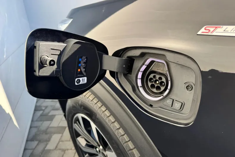 Ford Explorer din 2023 cu 50.500 km - oferta FOR178064 - foto 9