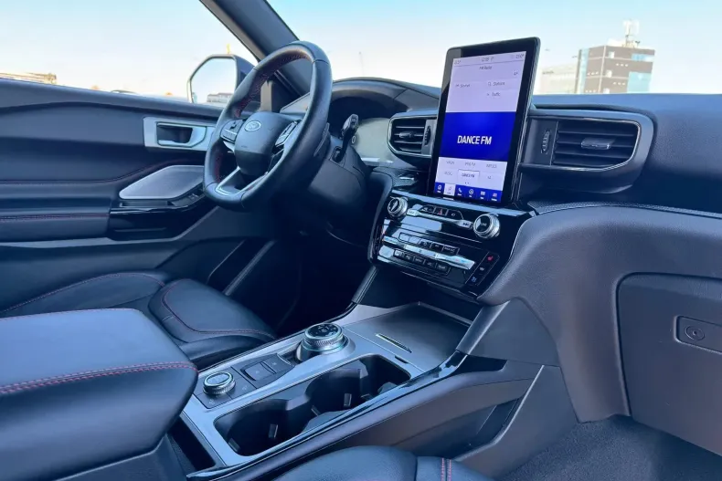 Ford Explorer din 2023 cu 50.500 km - oferta FOR178064 - foto 22