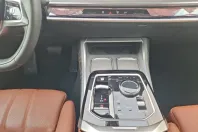 BMW Seria 7 din 2023 cu 47.600 km - oferta BMW178068 - foto 14