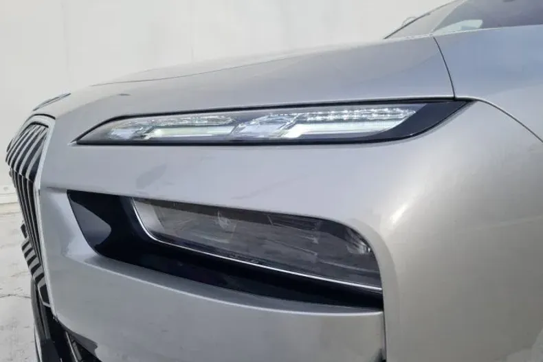 BMW Seria 7 din 2023 cu 47.600 km - oferta BMW178068 - foto 20