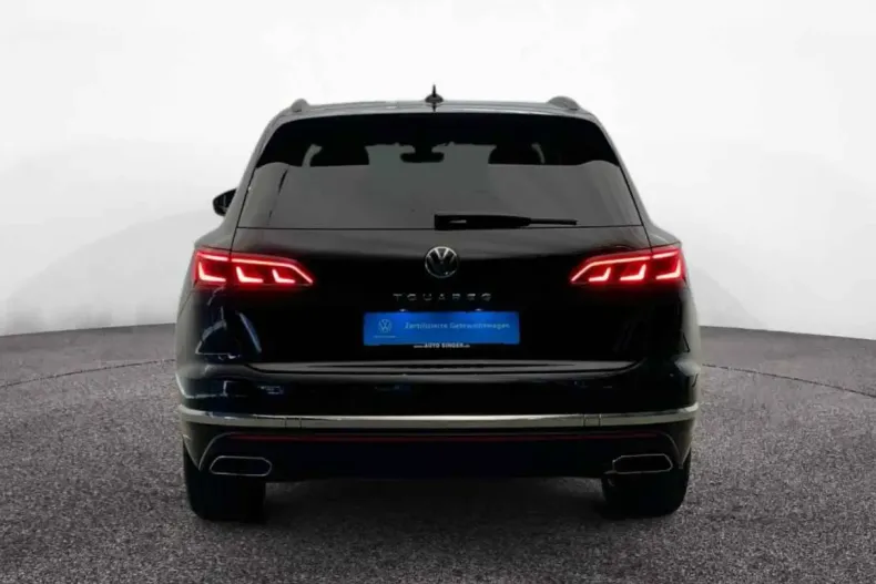 Volkswagen Touareg din 2023 cu 35.990 km - oferta VOL178075 - foto 7