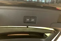 Volkswagen Touareg din 2023 cu 35.990 km - oferta VOL178075 - foto 17