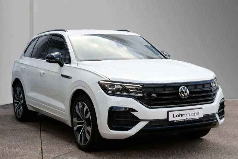Volkswagen Touareg din 2023 cu 38.600 km - oferta VOL178077 - foto 2