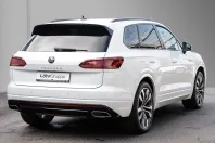 Volkswagen Touareg din 2023 cu 38.600 km - oferta VOL178077 - foto 3