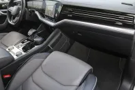 Volkswagen Touareg din 2023 cu 38.600 km - oferta VOL178077 - foto 7