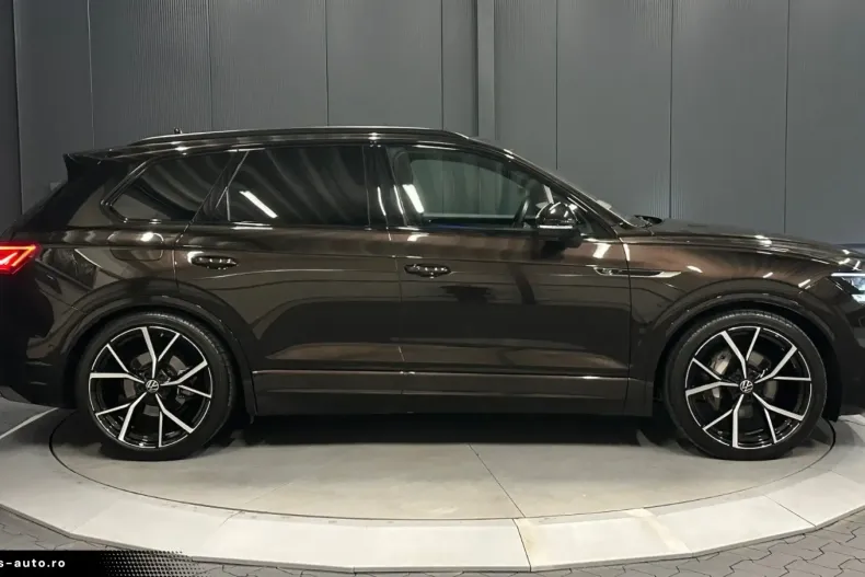 Volkswagen Touareg din 2022 cu 49.000 km - oferta VOL178078 - foto 6