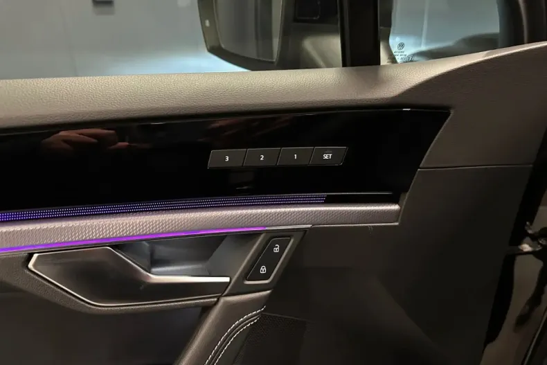 Volkswagen Touareg din 2022 cu 49.000 km - oferta VOL178078 - foto 13