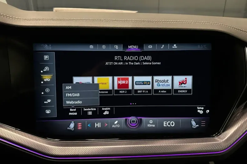 Volkswagen Touareg din 2022 cu 49.000 km - oferta VOL178078 - foto 25