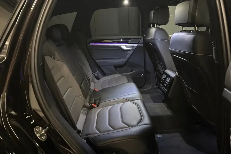 Volkswagen Touareg din 2022 cu 49.000 km - oferta VOL178078 - foto 27