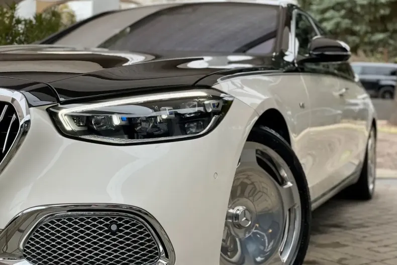 Mercedes-Benz S 680 din 2023 cu 8.050 km - oferta MER178079 - foto 3