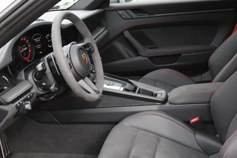 Porsche 992 din 2023 cu 7.000 km - oferta POR178081 - foto 6