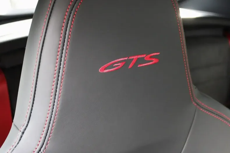 Porsche 992 din 2023 cu 7.000 km - oferta POR178081 - foto 18