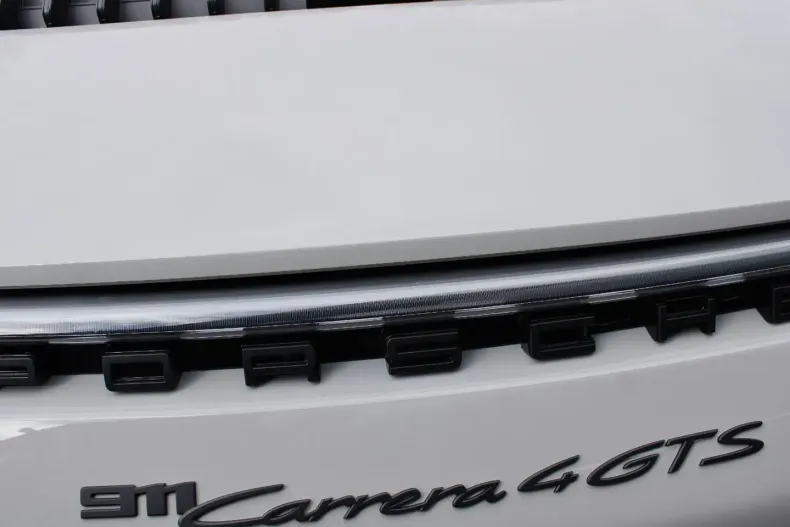 Porsche 992 din 2023 cu 7.000 km - oferta POR178081 - foto 22