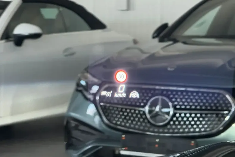 Mercedes-Benz AMG GT din 2024 cu 44.793 km - oferta MER178085 - foto 9