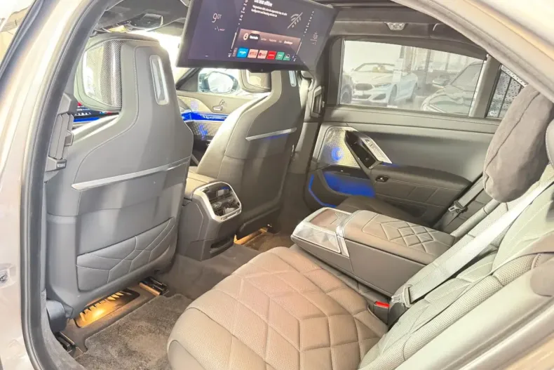 BMW M760 din 2024 cu 44.890 km - oferta BMW178089 - foto 12