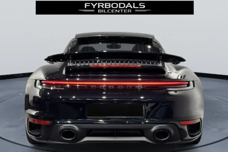 Porsche 911 din 2024 cu 6.520 km - oferta POR178093 - foto 4