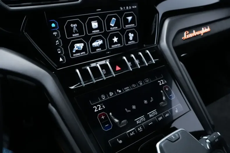 Lamborghini Urus din 2023 cu 6.200 km - oferta LAM178096 - foto 23