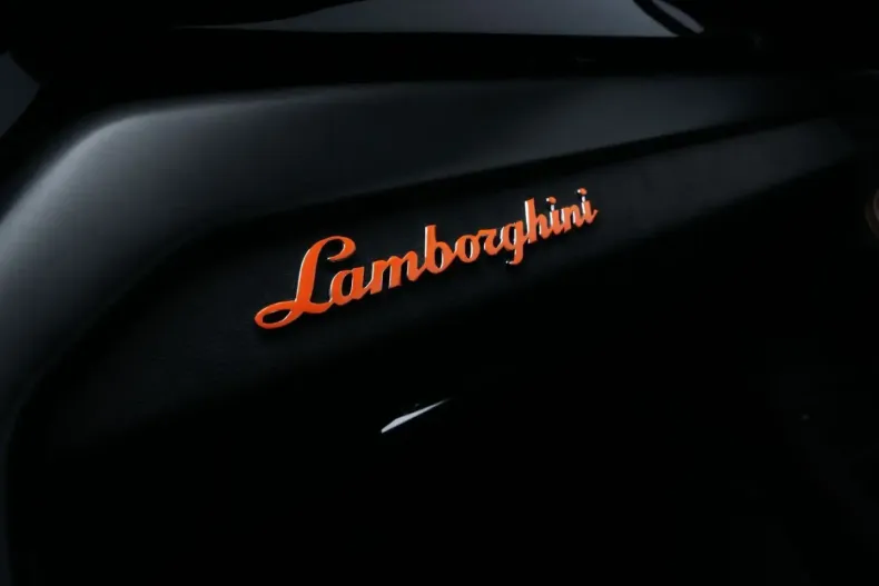 Lamborghini Urus din 2023 cu 6.200 km - oferta LAM178096 - foto 42