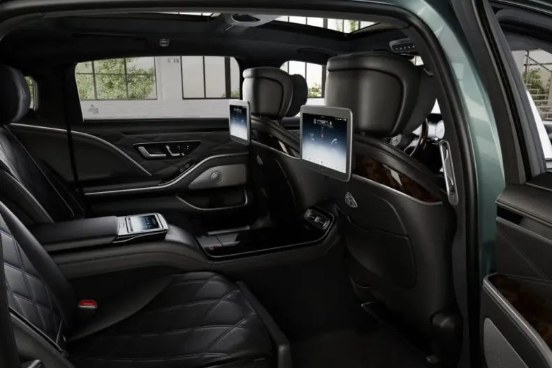 Mercedes-Benz S 680 din 2024 cu 25.798 km - oferta MER178100 - foto 16