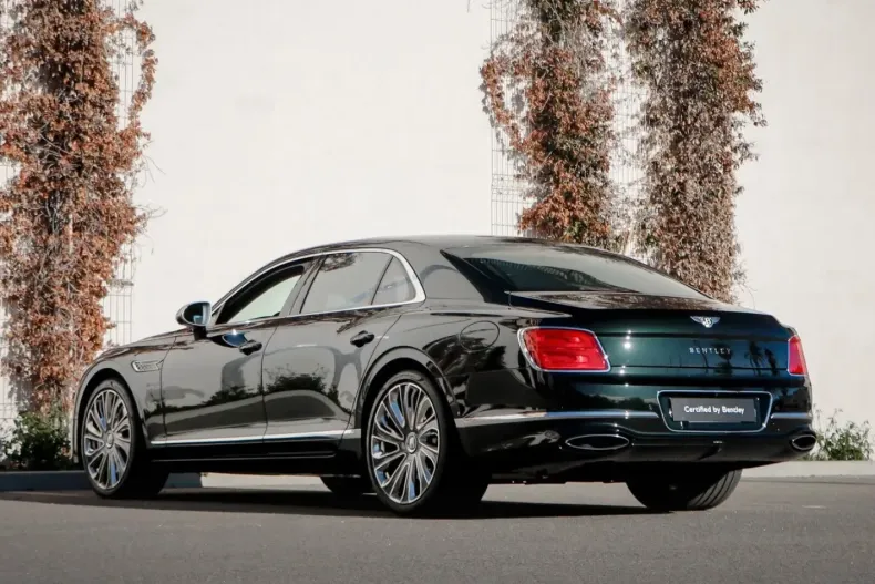 Bentley Flying Spur din 2025 cu 10.000 km - oferta BEN178104 - foto 7