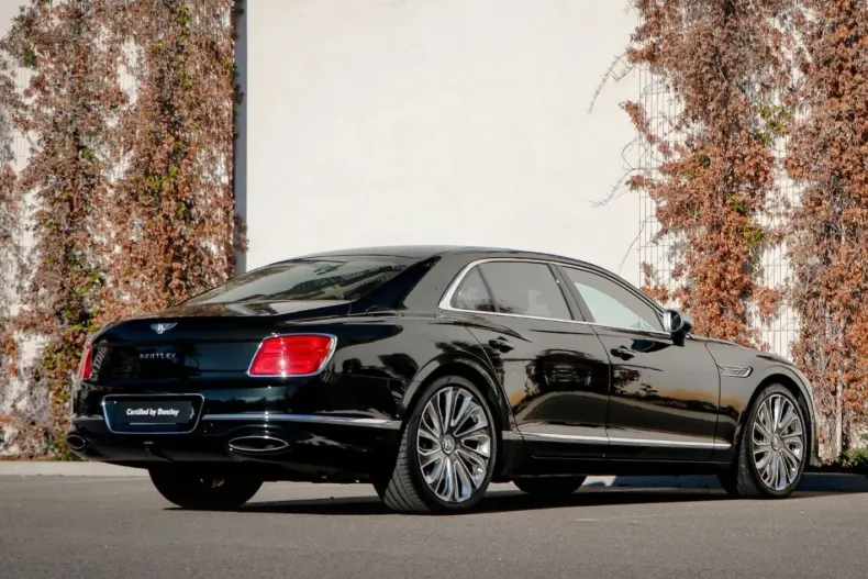 Bentley Flying Spur din 2025 cu 10.000 km - oferta BEN178104 - foto 9