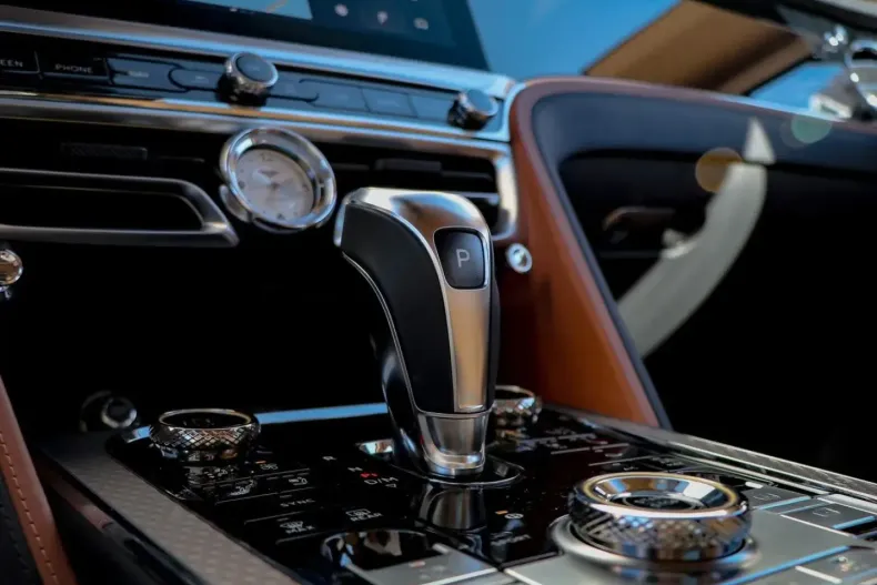 Bentley Flying Spur din 2025 cu 10.000 km - oferta BEN178104 - foto 23