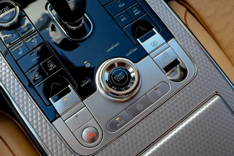 Bentley Flying Spur din 2025 cu 10.000 km - oferta BEN178104 - foto 24