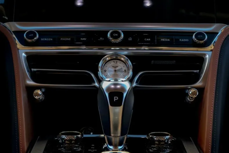 Bentley Flying Spur din 2025 cu 10.000 km - oferta BEN178104 - foto 25