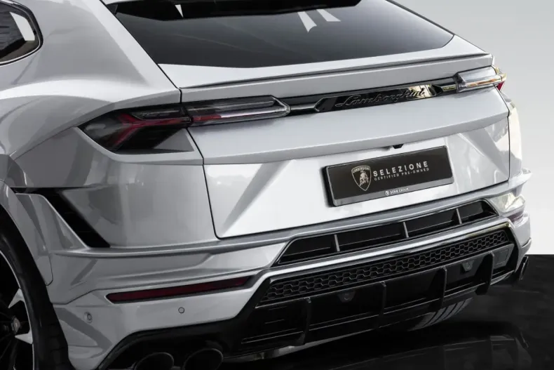Lamborghini Urus din 2023 cu 20.900 km - oferta LAM178107 - foto 14